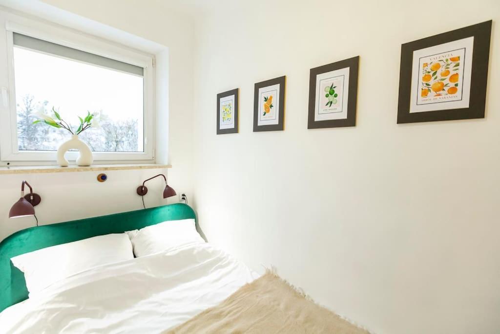 Ferienwohnung Sielecka 52 - 4Os Apartament Warschau Exterior foto